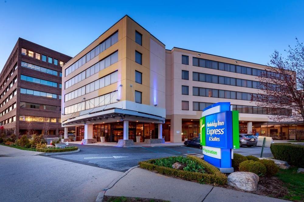 Holiday Inn Express Stamford, An Ihg Hotel Exterior photo
